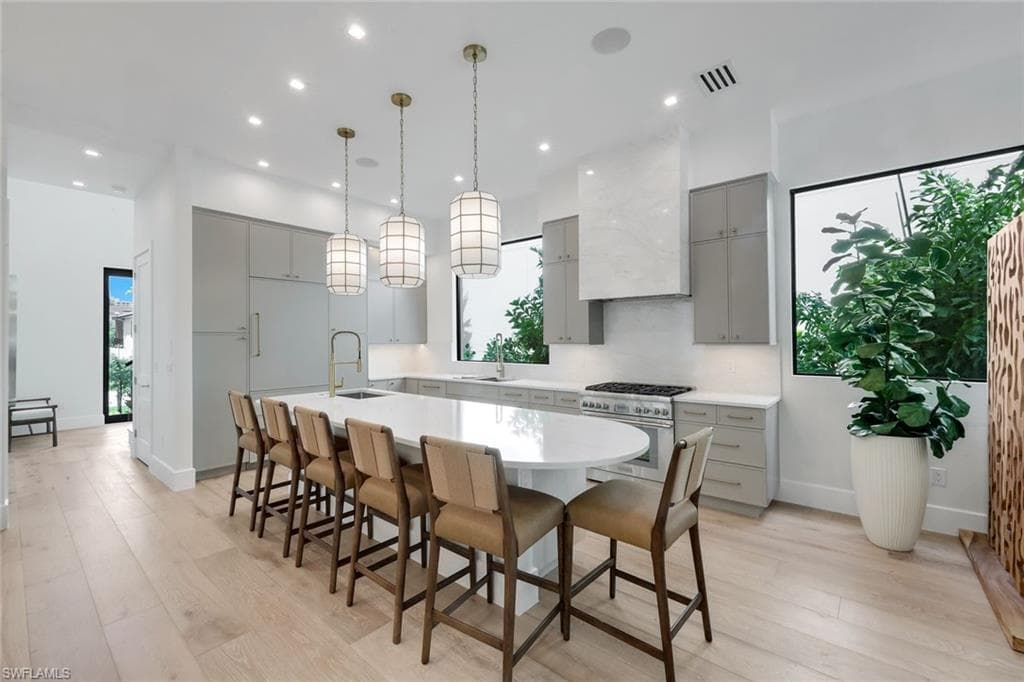 513 92nd AVE N-3