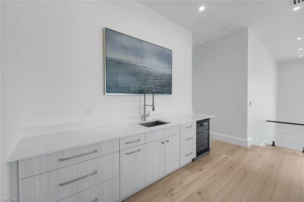513 92nd AVE N-28