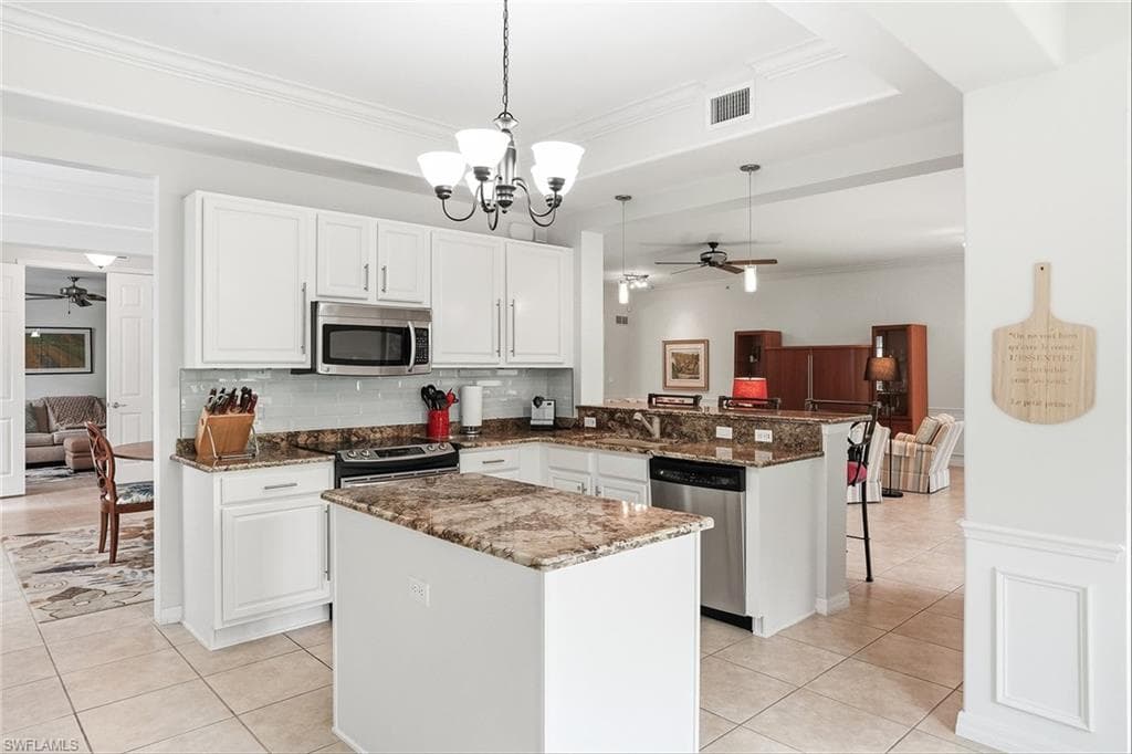 12026 Covent Garden CT 501-13