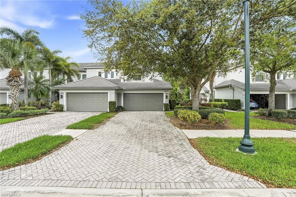 12026 Covent Garden CT 501-34