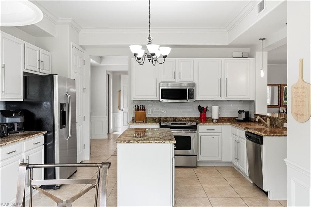 12026 Covent Garden CT 501-14