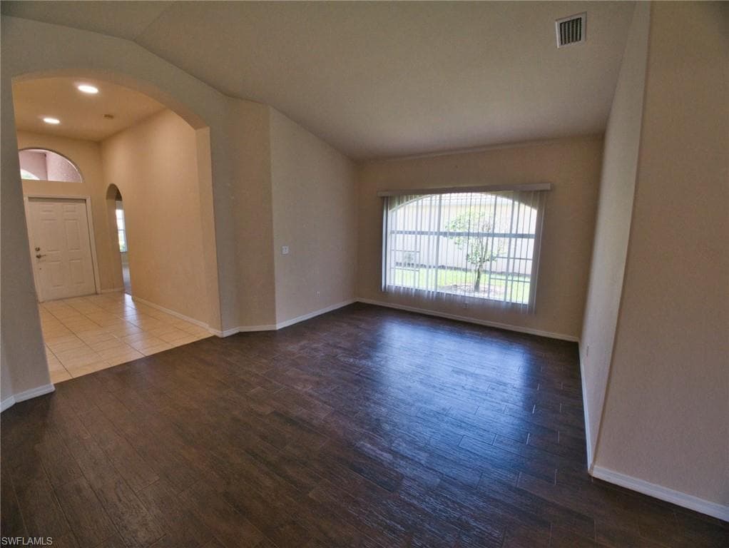 9071 Astonia WAY-13