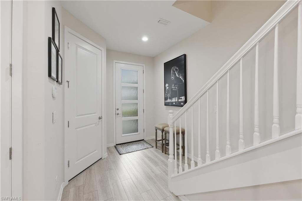 13017 Pembroke DR-14