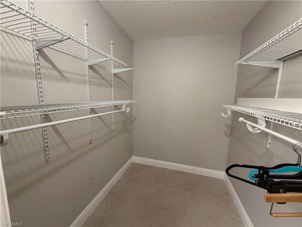 1085 Forest Lakes DR 8106-19