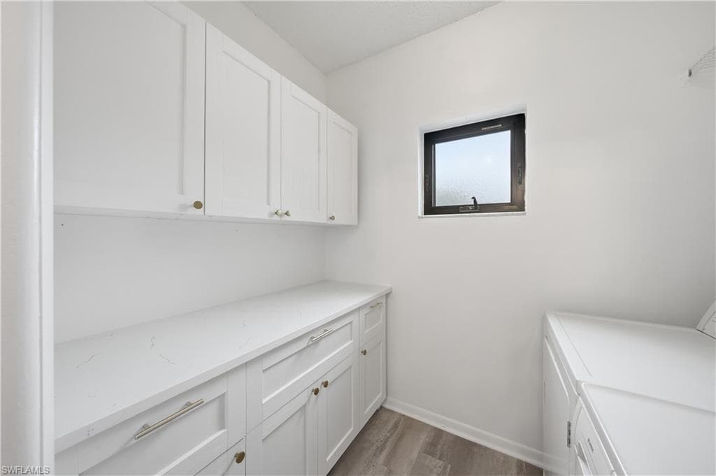 788 Park Shore DR A11-15