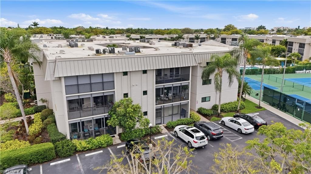 788 Park Shore DR A11-25