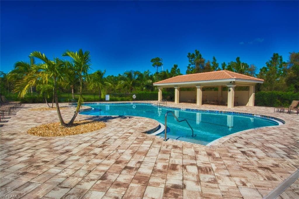 3718 Crofton CT-37