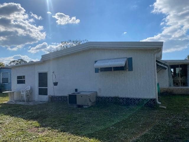 2738 Indianwood DR-5