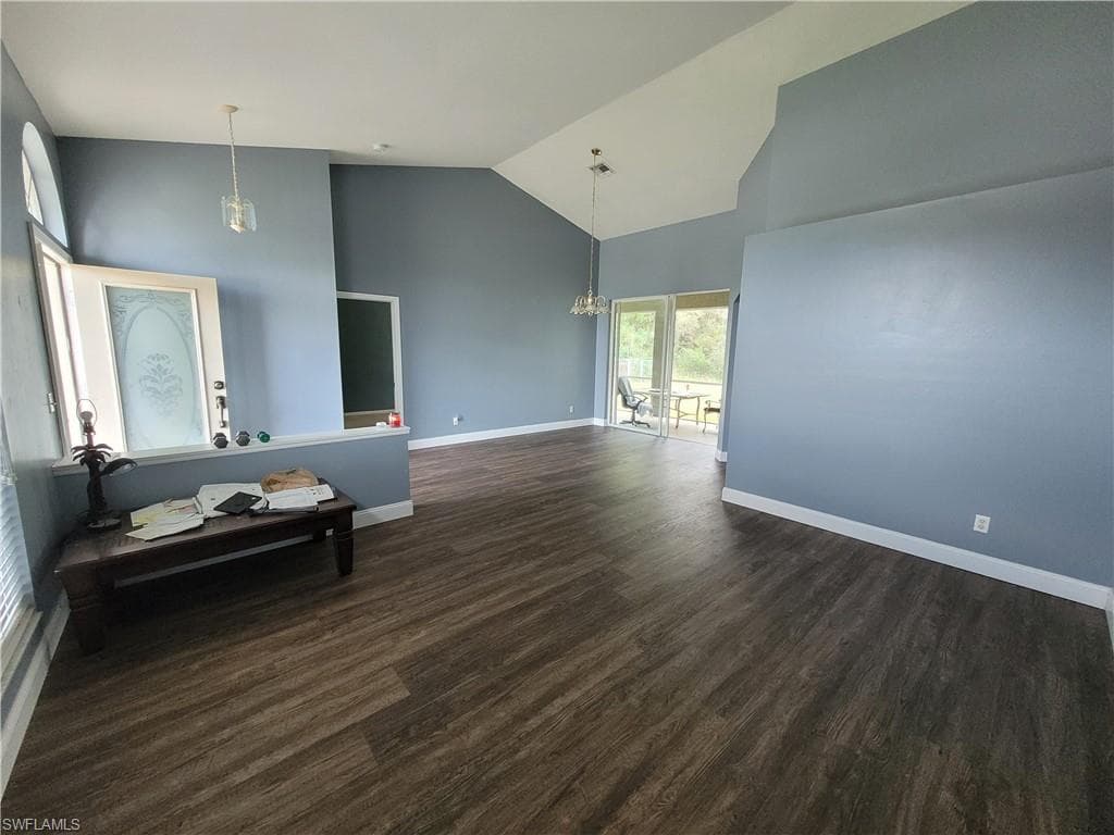 4409 Varsity Lakes DR-13
