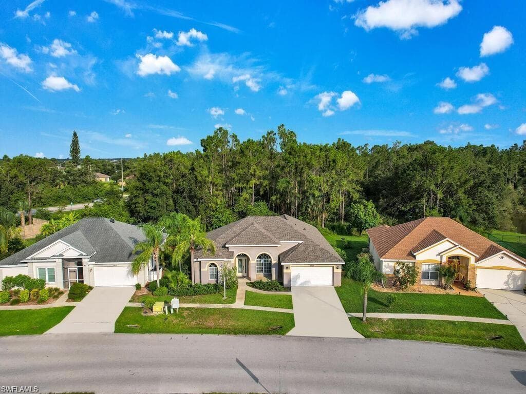 4409 Varsity Lakes DR-3