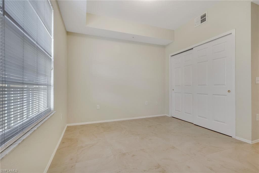 9025 Colby DR 2111-17