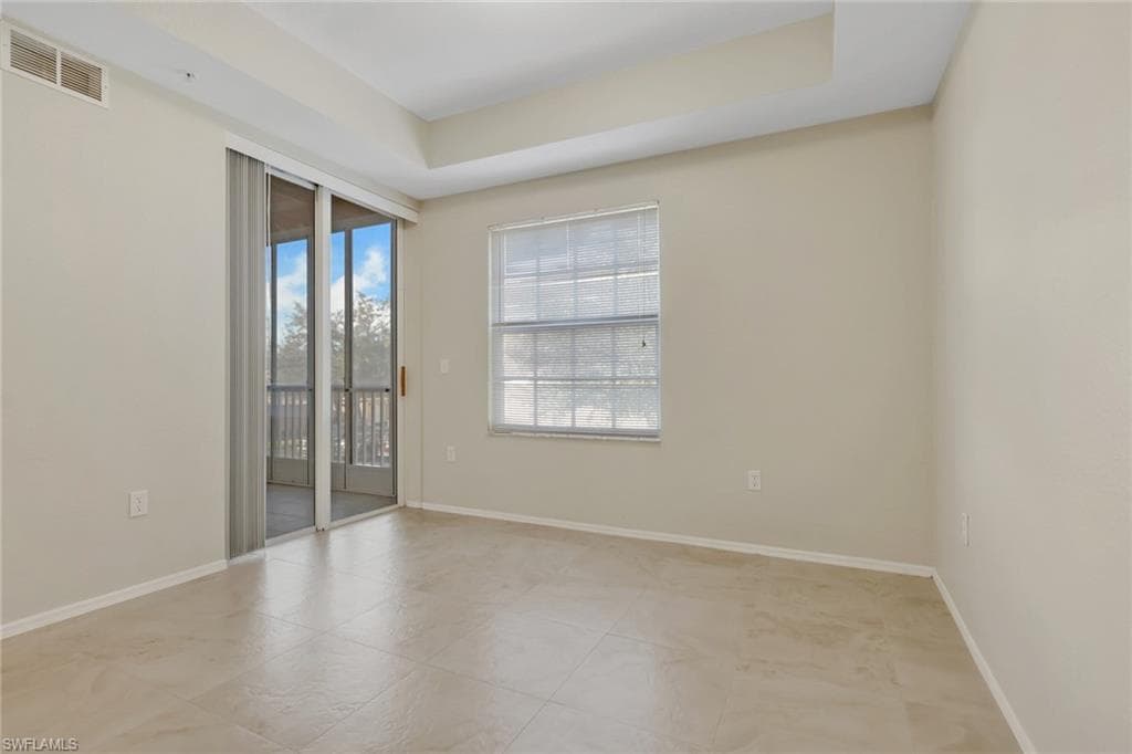 9025 Colby DR 2111-16
