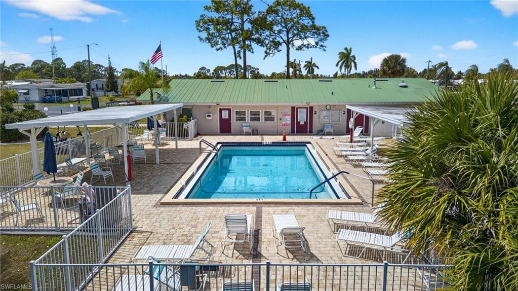 860 Moonlight DR-24
