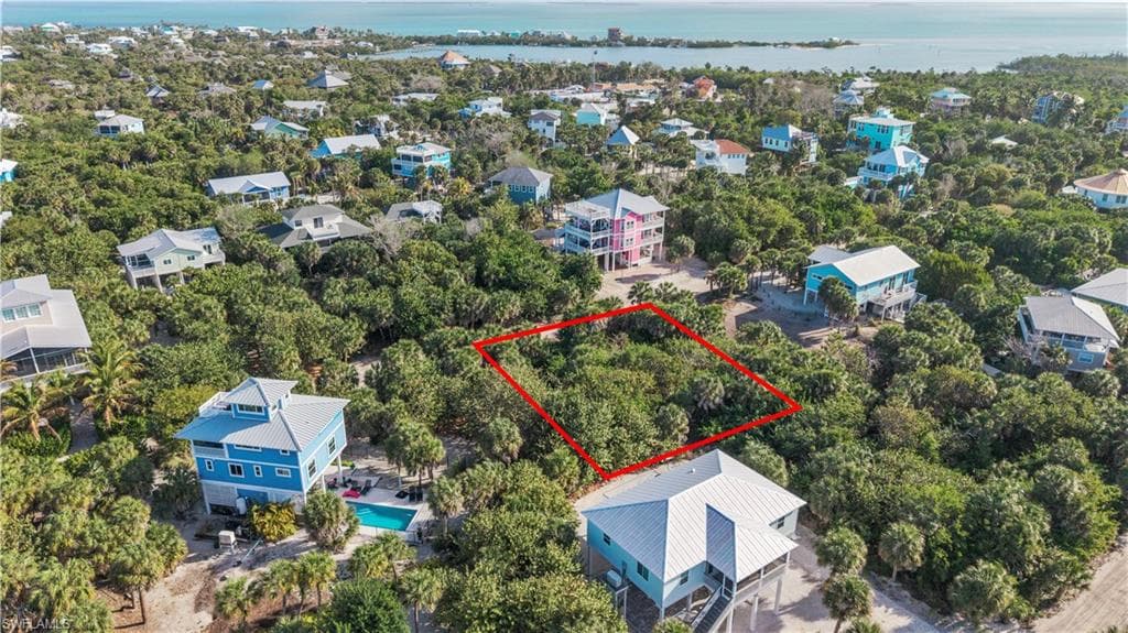 4521 Smugglers DR-11