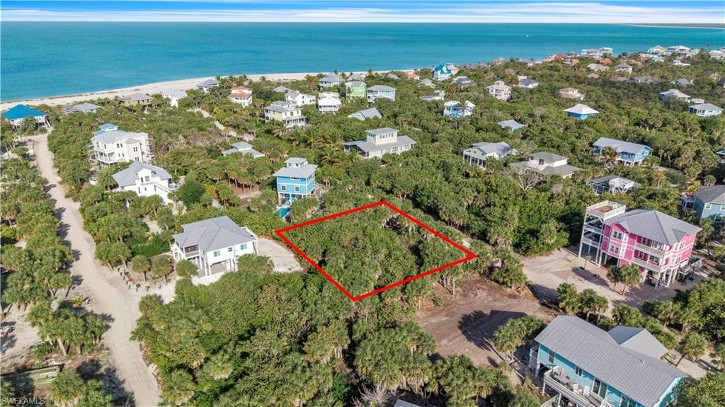 4521 Smugglers DR-4