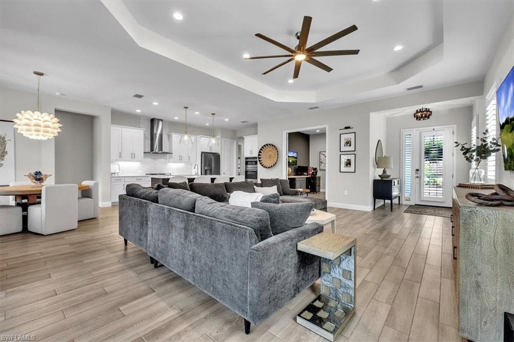 13861 Magnolia Isle DR-6