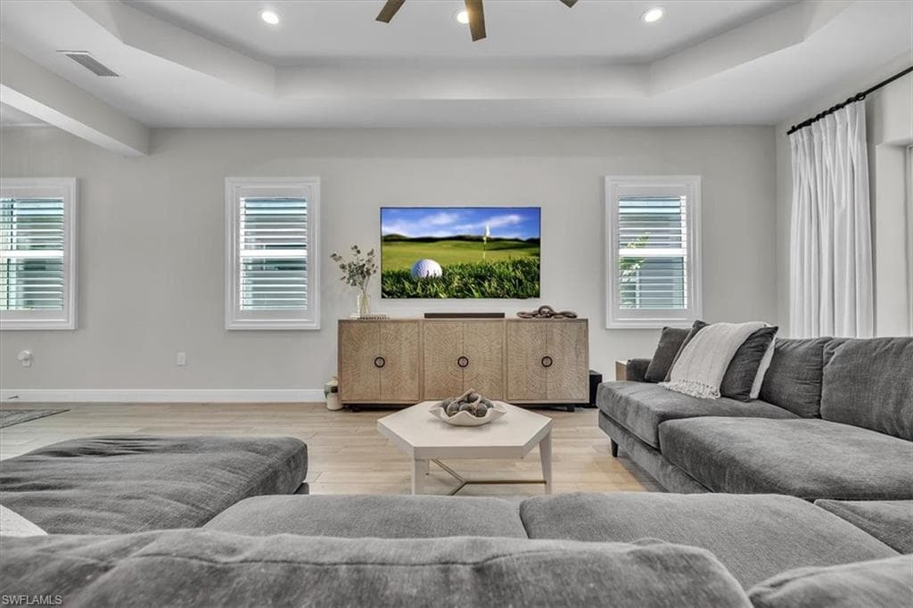 13861 Magnolia Isle DR-7