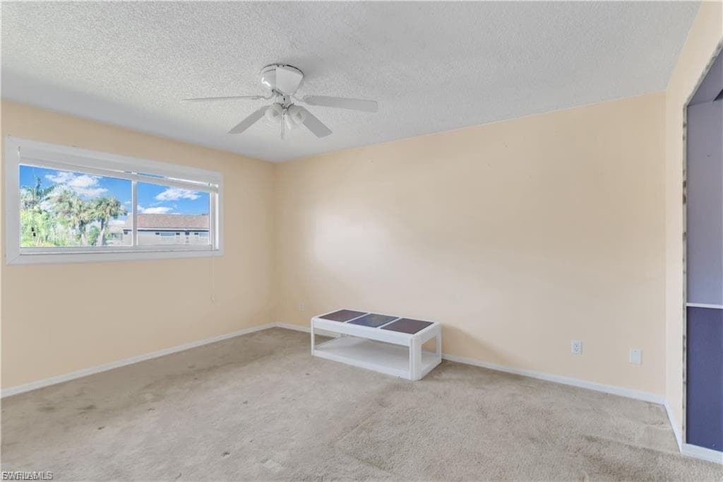5761 Foxlake DR F-17