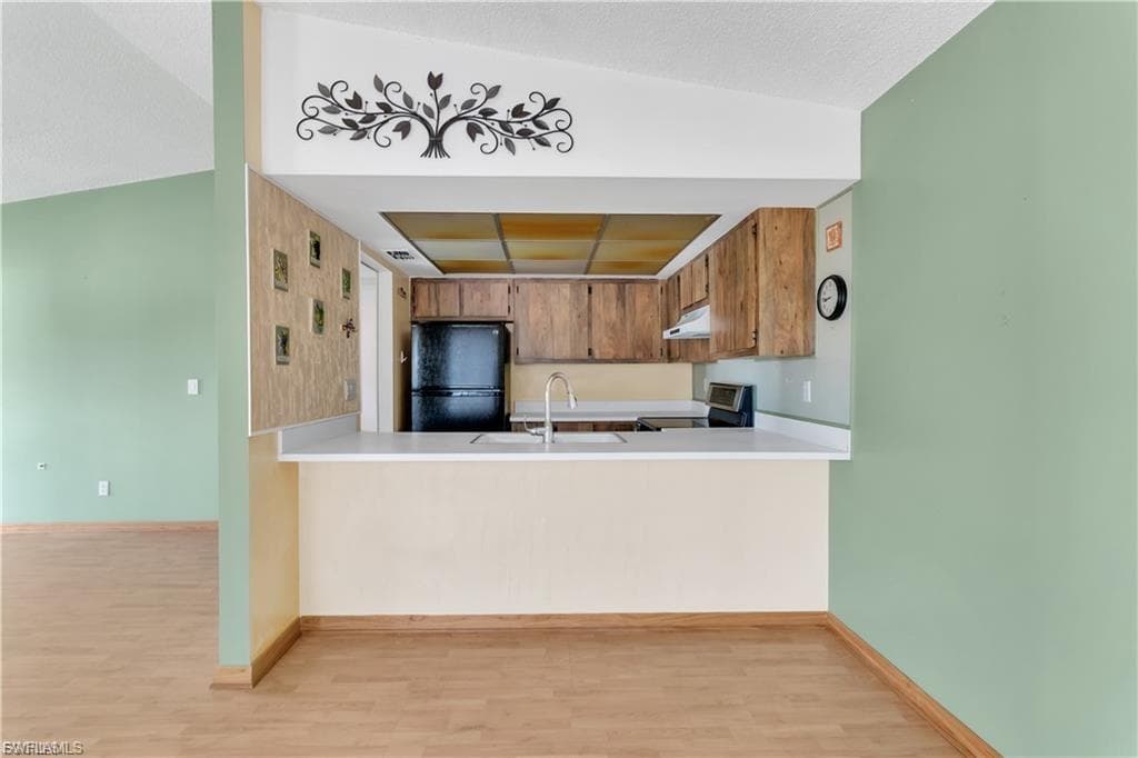 5761 Foxlake DR F-22