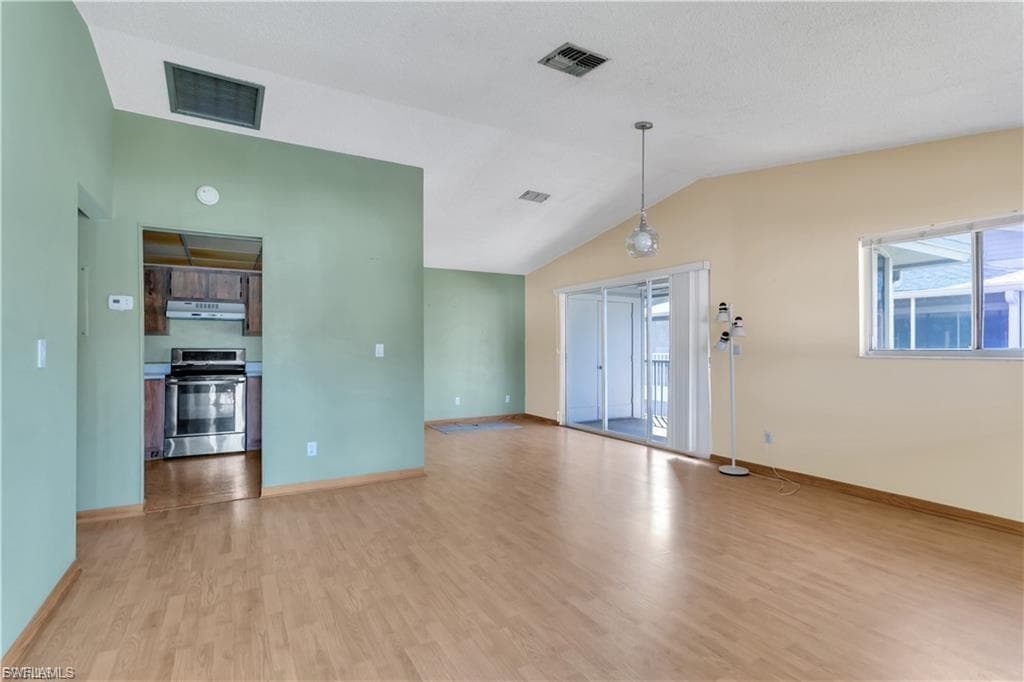 5761 Foxlake DR F-25
