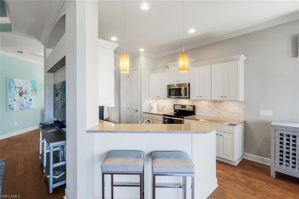 8835 Nautical Landing CIR 201-16