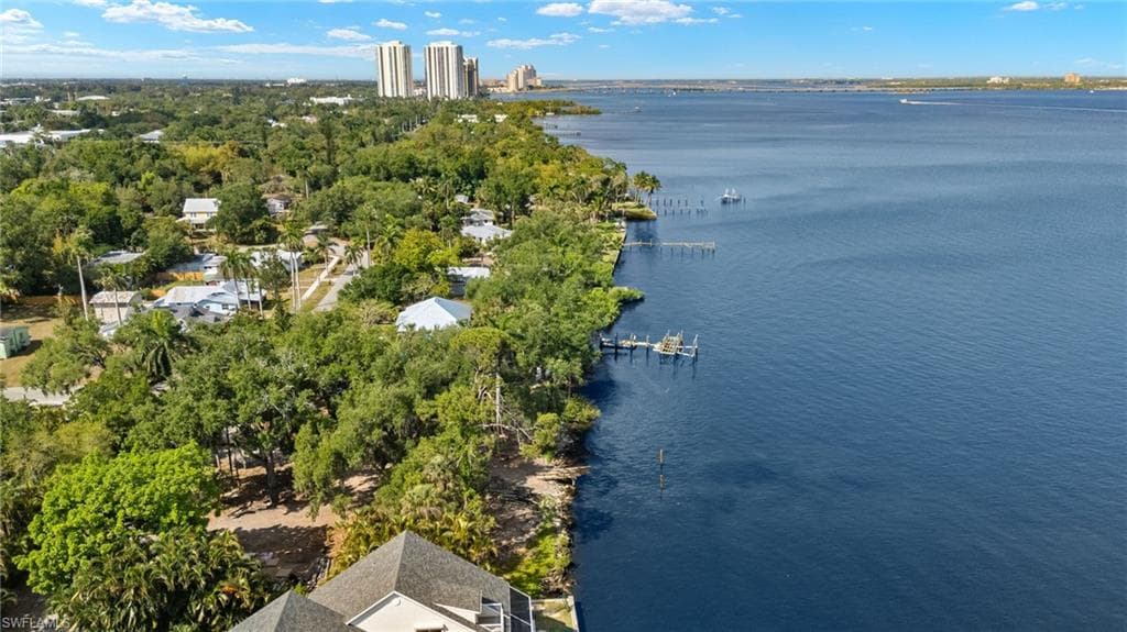 3541-3543 E Riverside DR-3