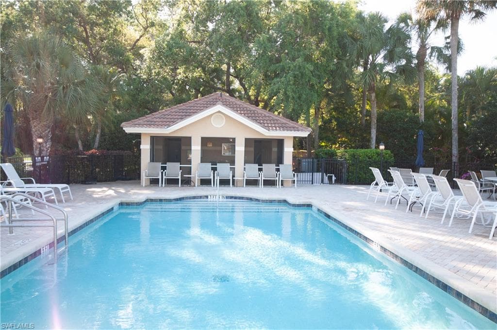 13020 Amberley CT 305-23
