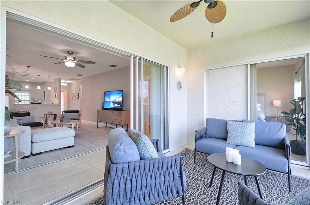 3035 Horizon LN 2206-2