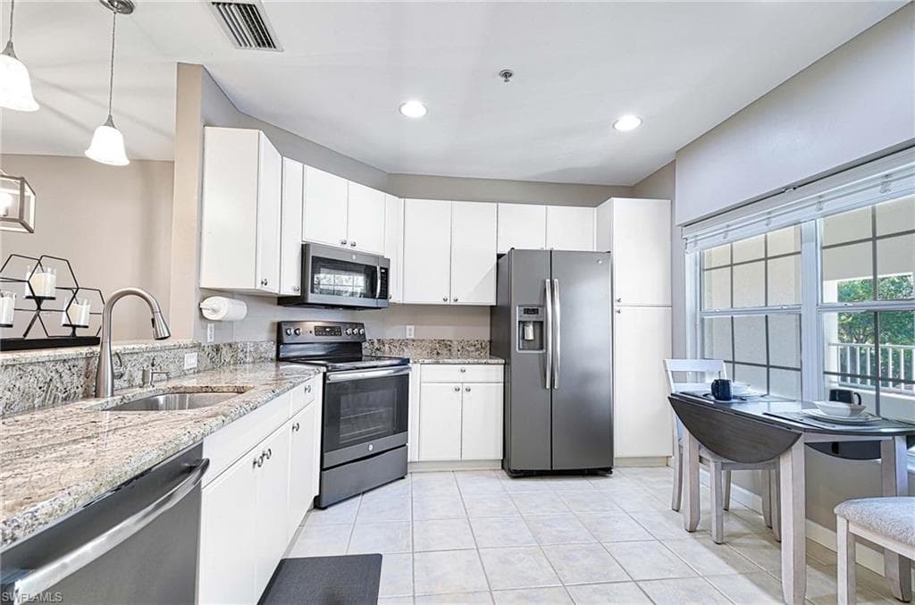 3035 Horizon LN 2206-7