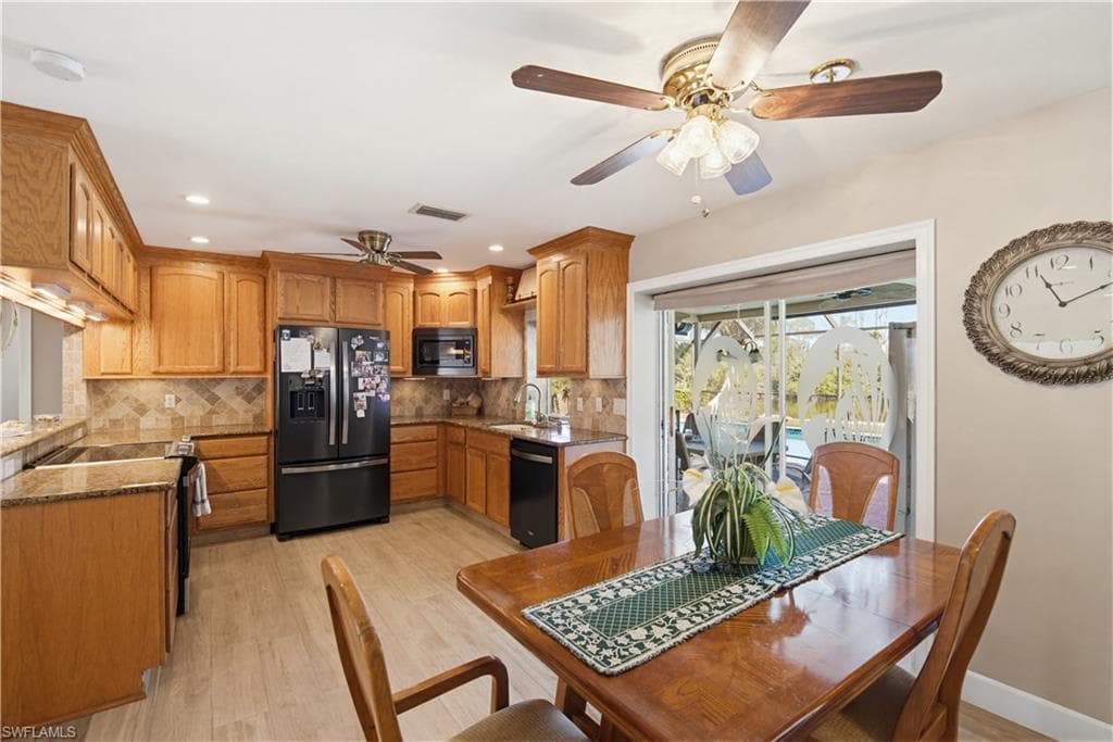 47 Constitution DR-7