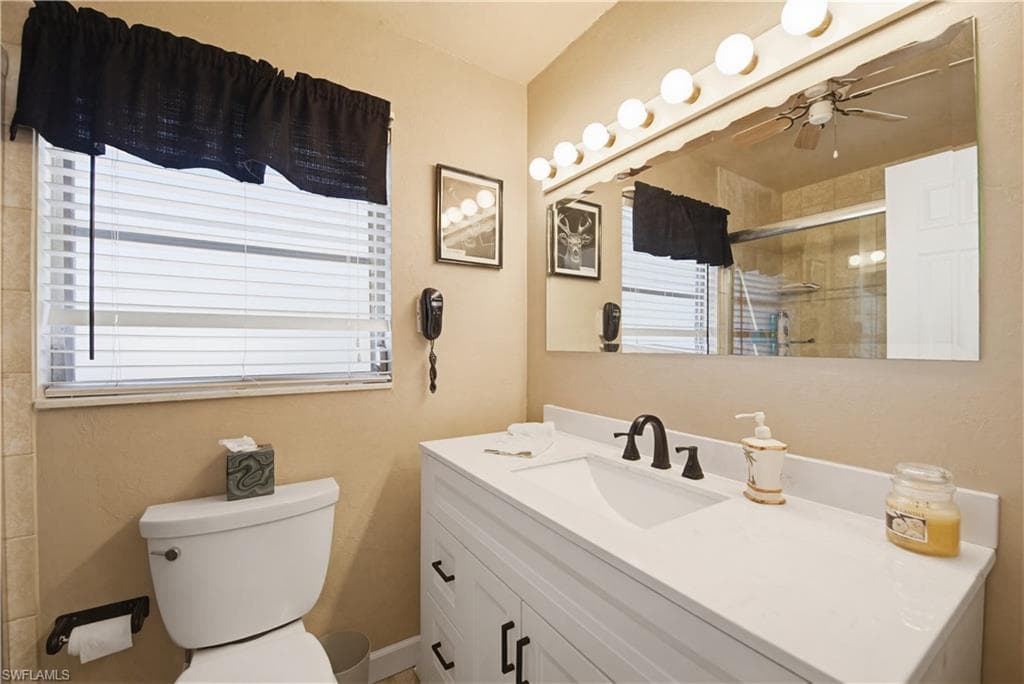 47 Constitution DR-10
