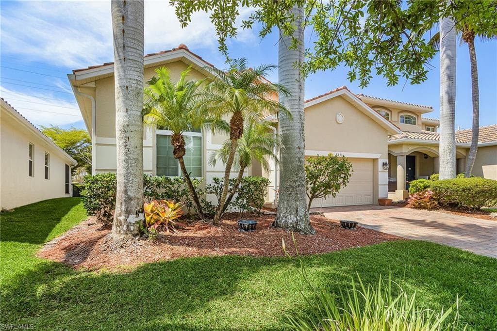 8446 Sumner AVE-3