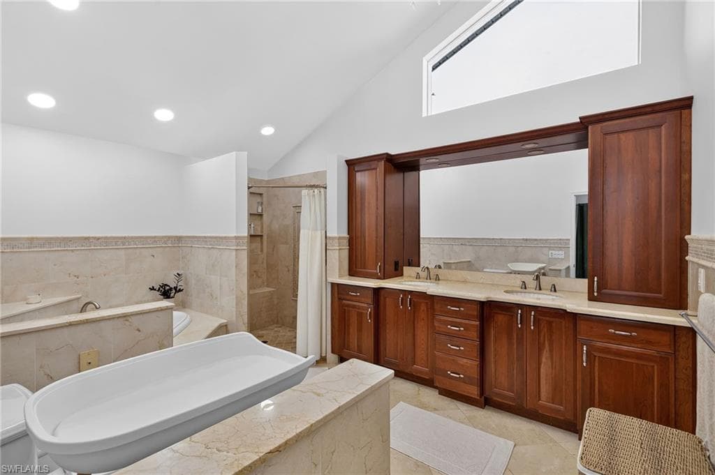 29 SE 10th AVE-22