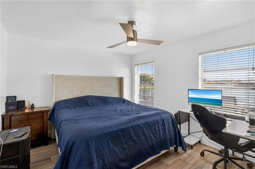 29 SE 10th AVE-26