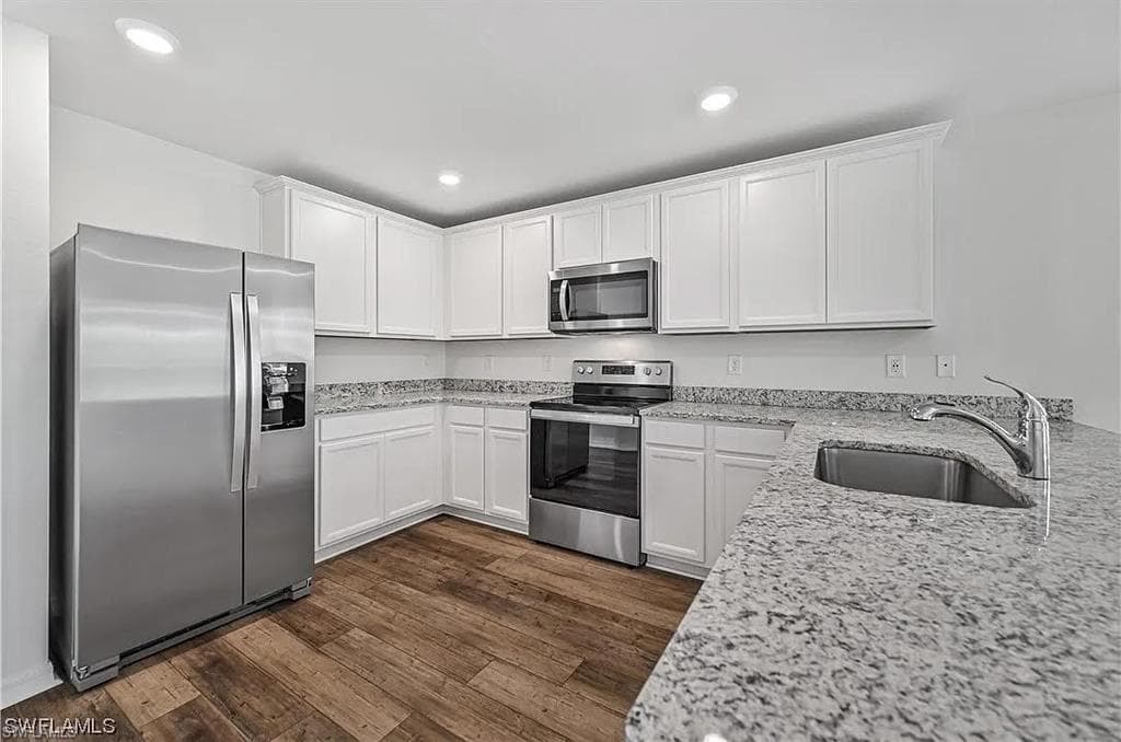 852 Franklin CT-3