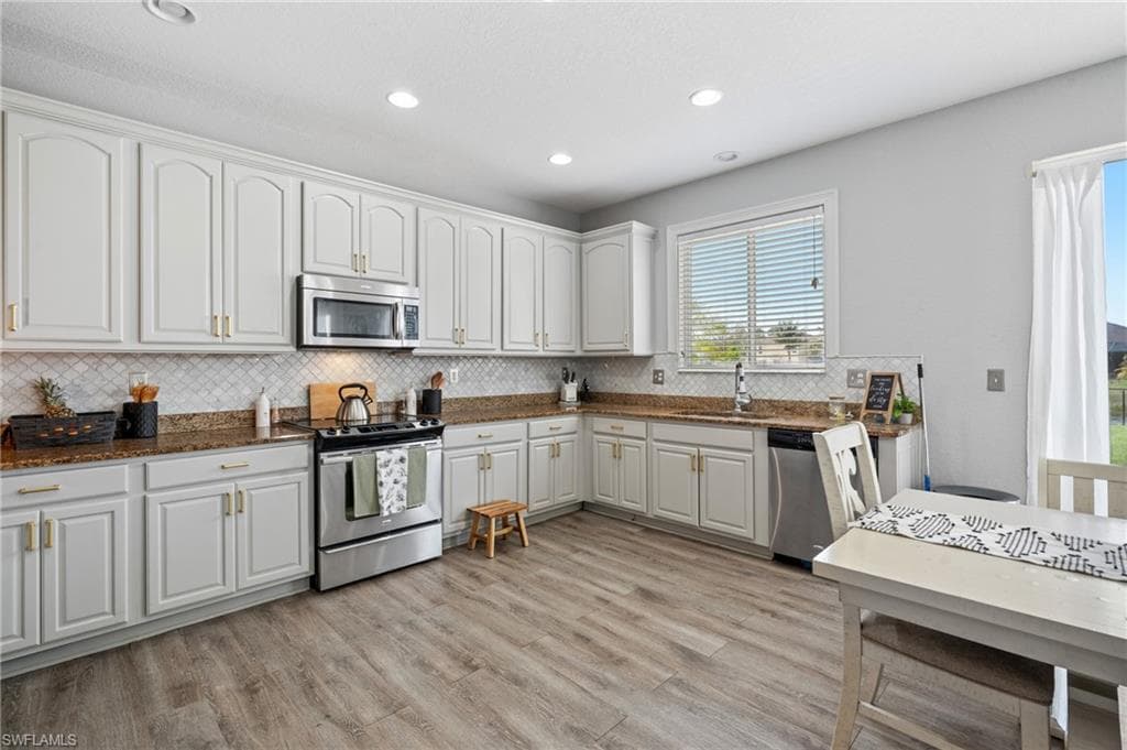 8130 Blue Daze CT-23