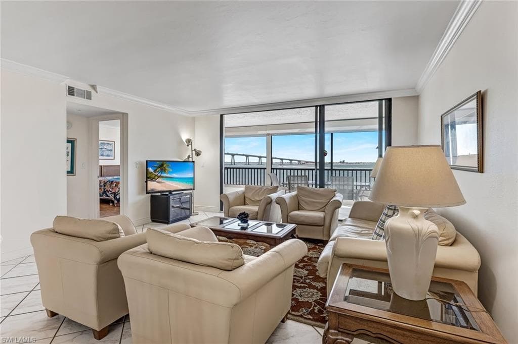 15011 Punta Rassa RD 103-3