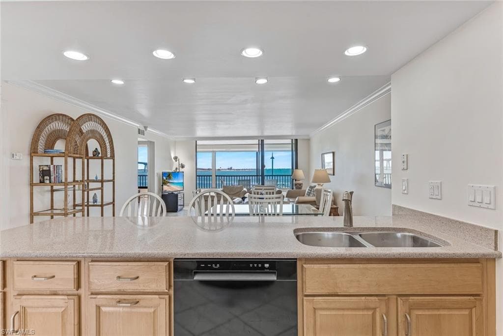 15011 Punta Rassa RD 103-8