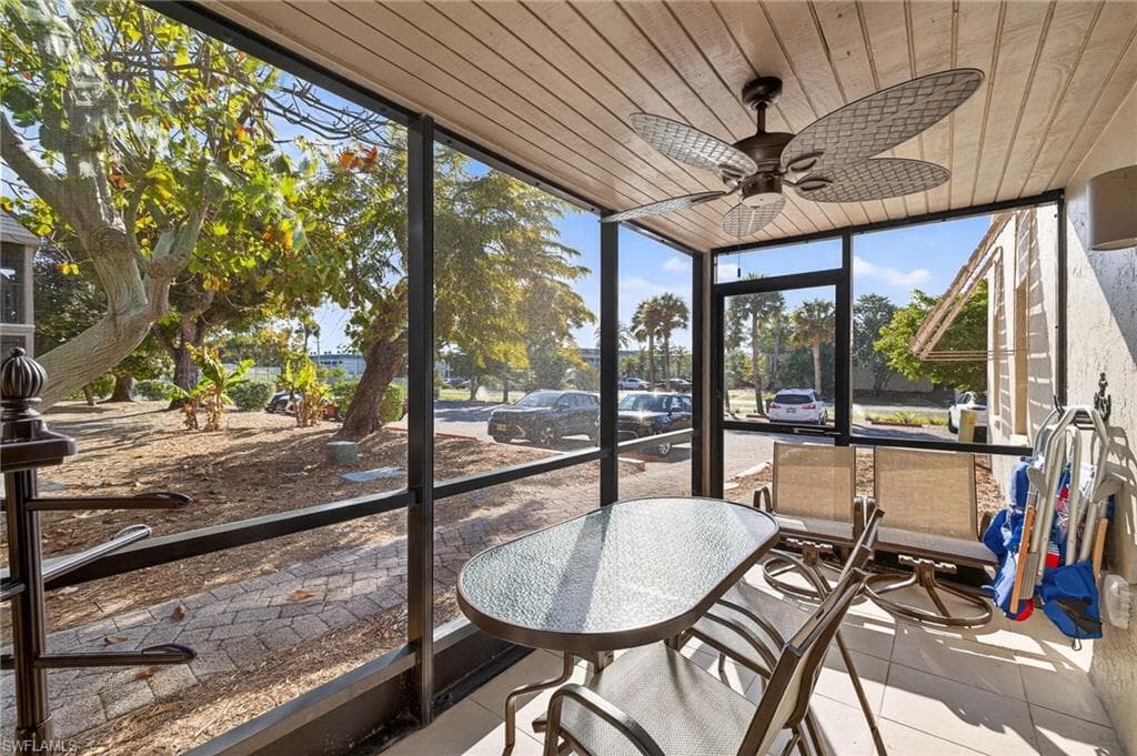 845 E Gulf DR 1521-6
