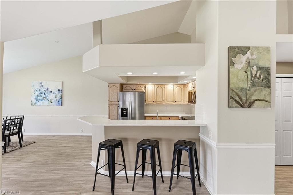 13200 Sherburne CIR 703-6