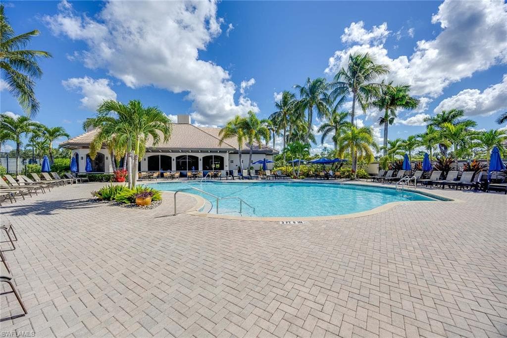 13200 Sherburne CIR 703-28