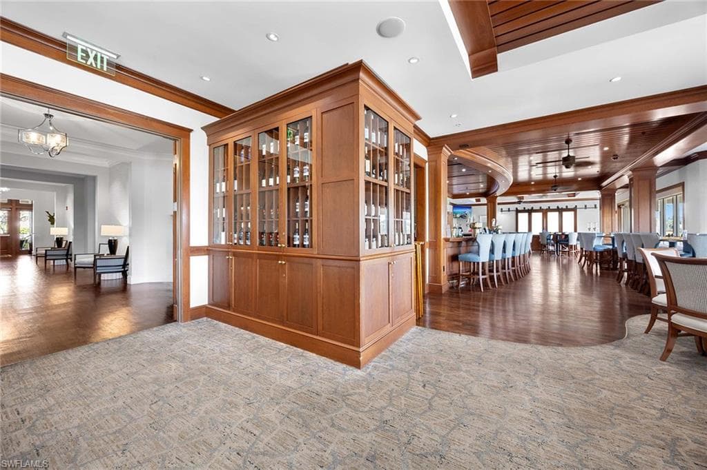 13200 Sherburne CIR 703-25