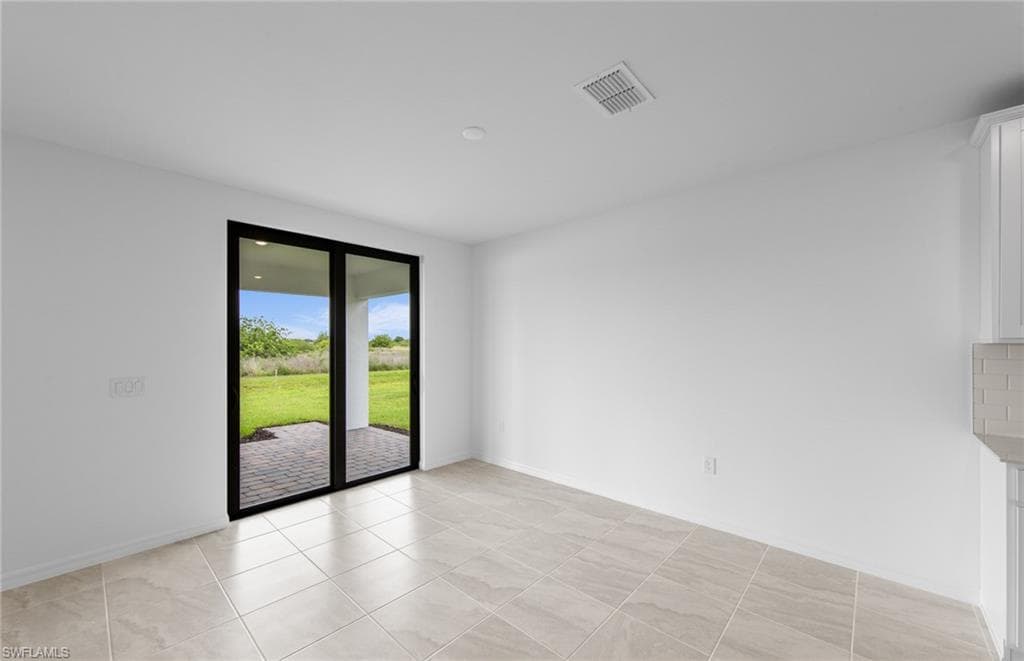 274 Silent Lake DR-26