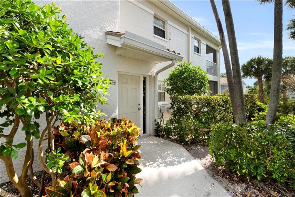 6800 Satinleaf RD S 104-12