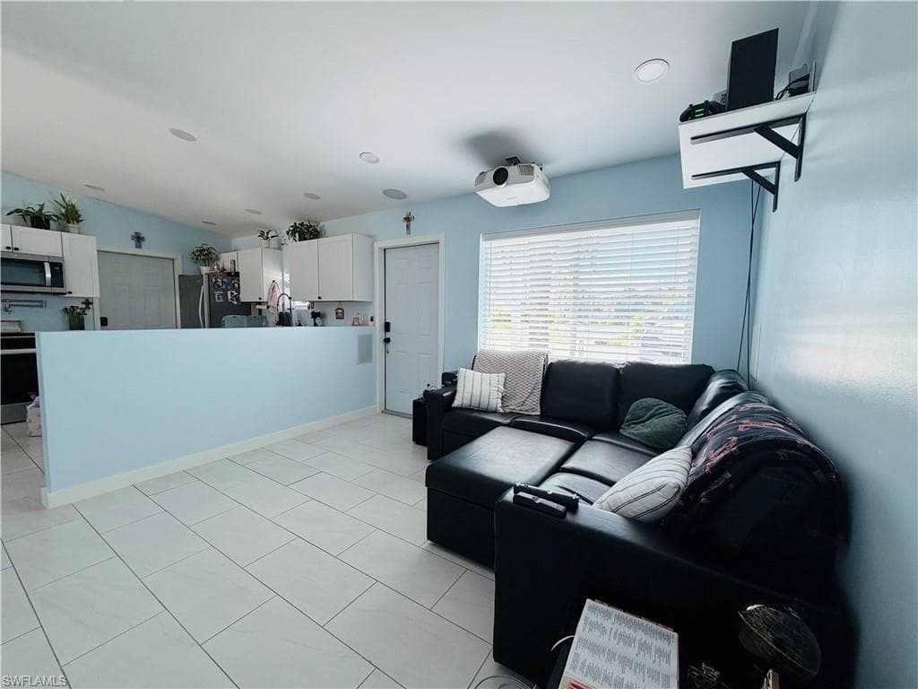 149 Hibiscus DR-8