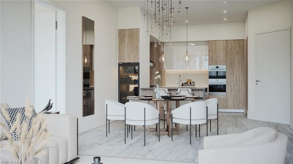 2583 1st ST 1102-12
