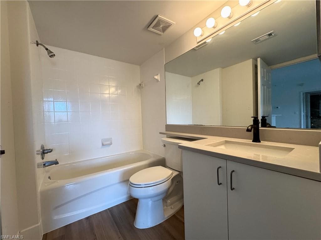 1830 Florida Club CIR 4304-11
