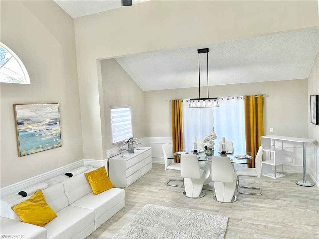 3639 Kent DR-7