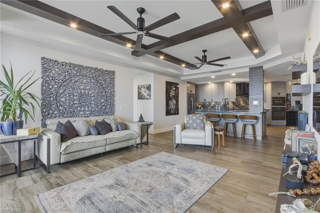 2743 1st ST 904-1