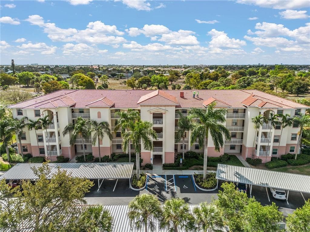 4011 Palm Tree BLVD 401-1